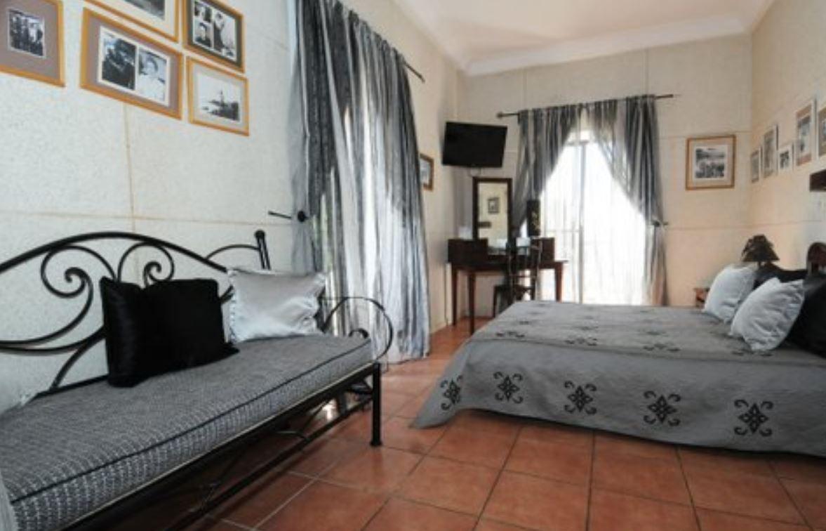 Hotel De La Poste Saint-Louis Ngoại thất bức ảnh
